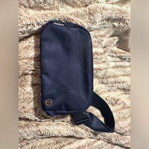 Lululemon 1L belt bag! NWOT!